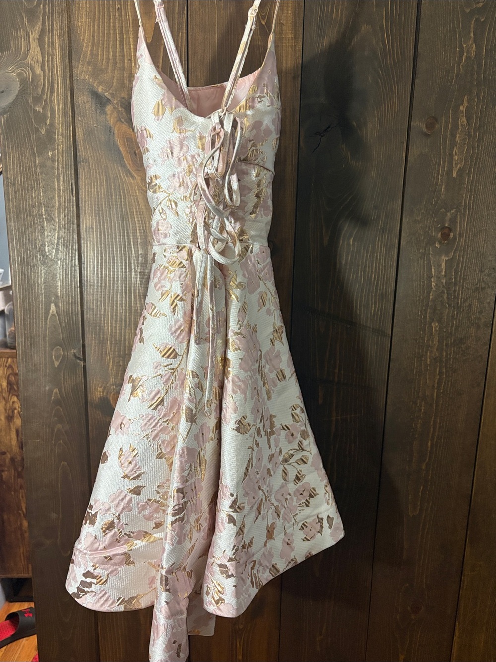 B. Darlin Pink & Gold Metallic Floral Dress Size 7:8 Lace-up Back - Picture 3 of 3